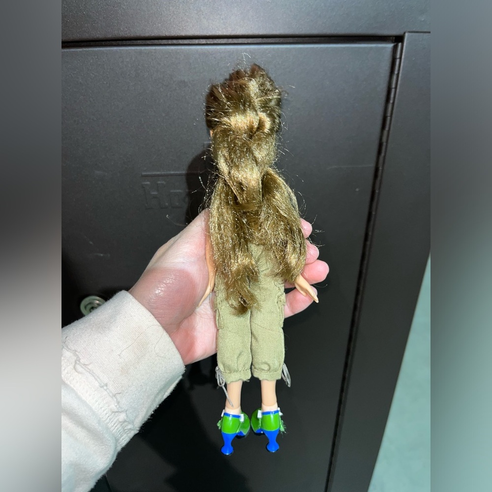 BRATZ DOLL - Picture 2 of 5